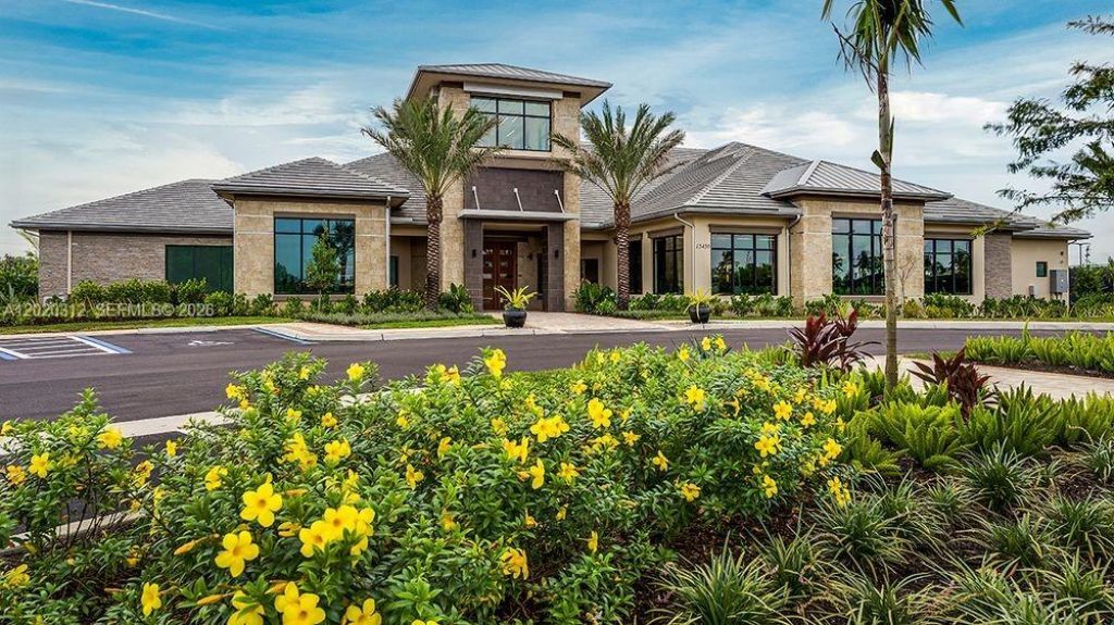 15323 Lucerna , Unit 204, Naples, FL 34114 Photo
