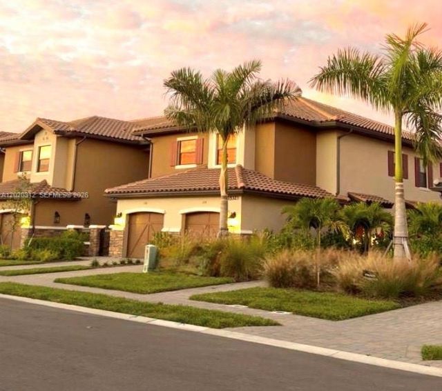 15323 Lucerna , Unit 204, Naples, FL 34114 Photo