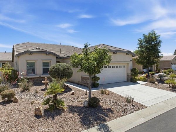 19423 Crystal Springs Lane , Apple Valley, CA 92308
