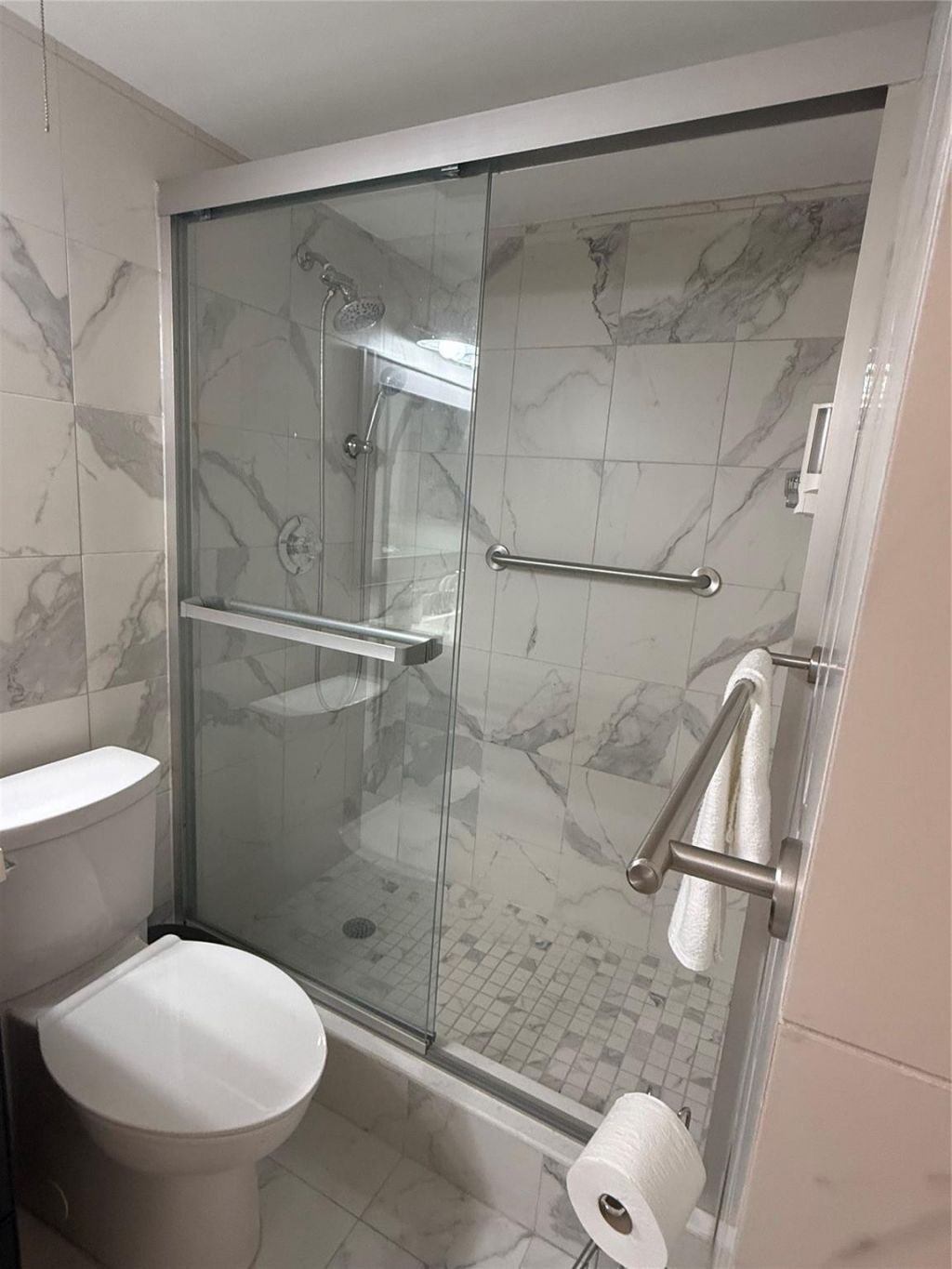 32 Abbey Lane, Unit 207, Delray Beach, FL 33446 Photo