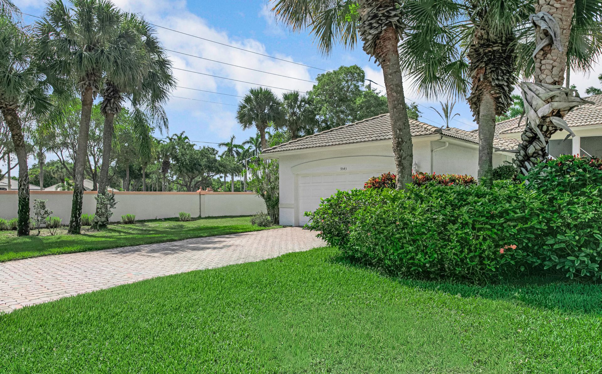 9543 N Crescent View Dr Drive N, Boynton Beach, FL 33437 Photo