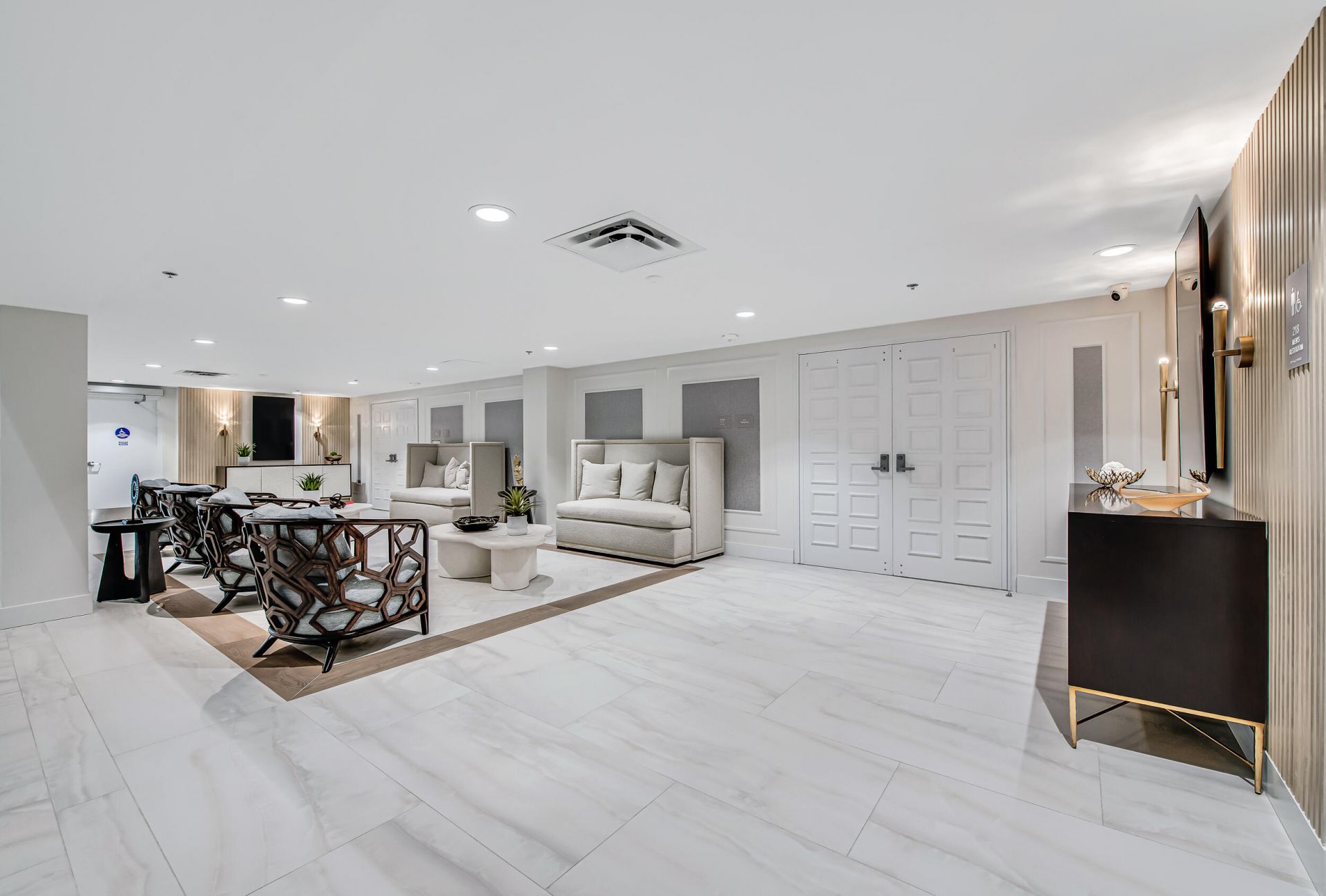 9543 Crescent View Drive N, Boynton Beach, FL 33437 Photo
