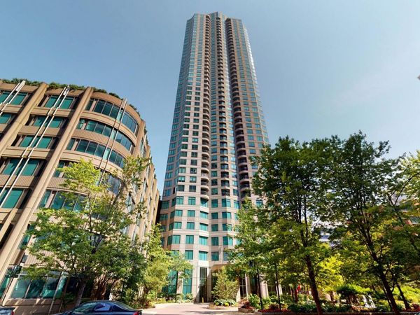 400 N Lasalle Drive , Unit 3406, Chicago, IL 60654