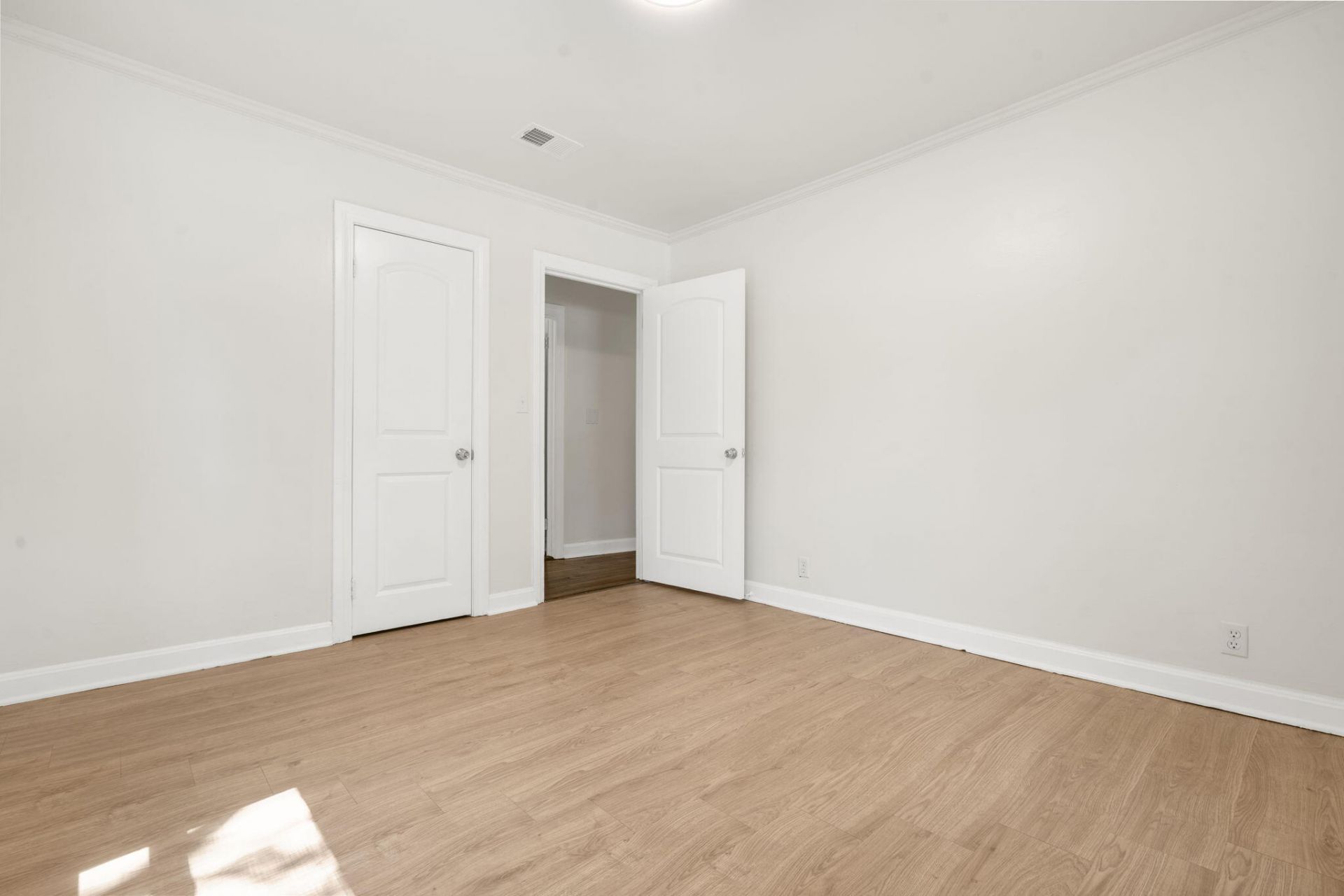 6243 Bevington Road Photo 17