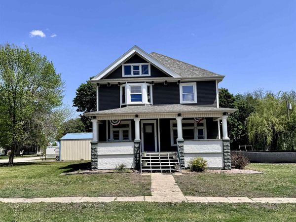 601 Humboldt Avenue, Bode, IA 50519