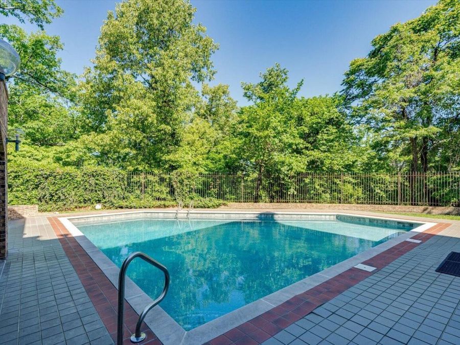 Property Image 96