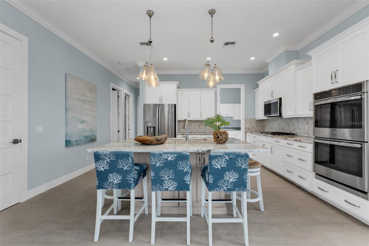 24216 Yacht Club Boulevard, Punta Gorda, FL 33955 Photo