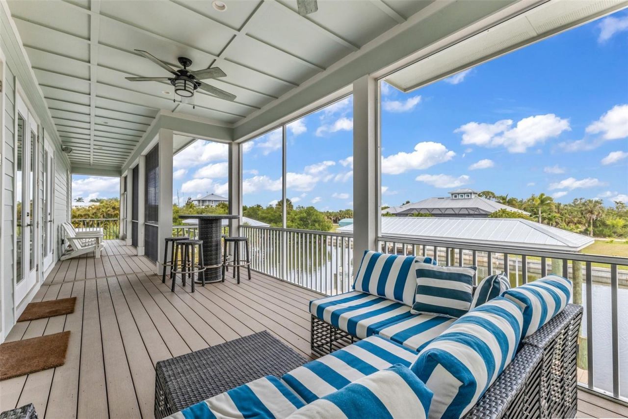 24216 Yacht Club Boulevard, Punta Gorda, FL 33955 Photo