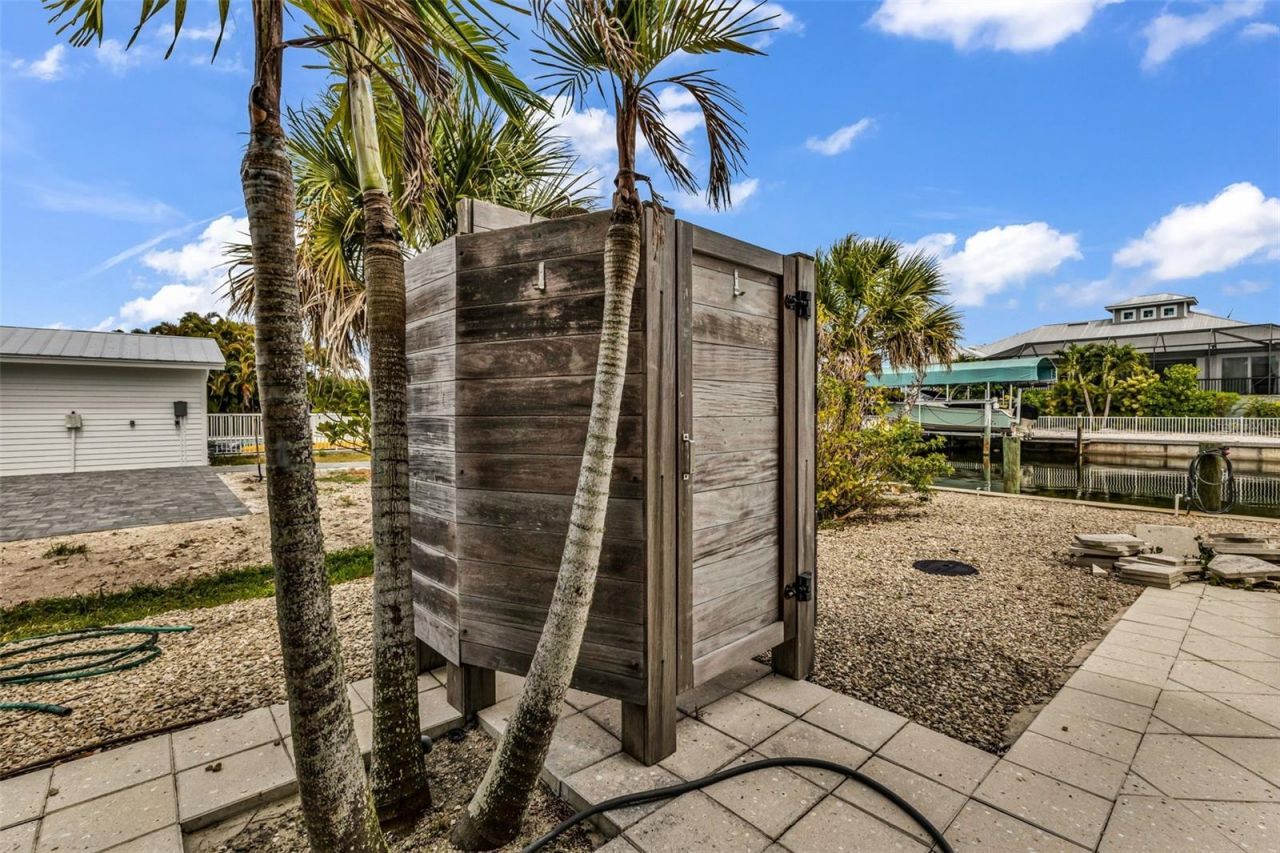 24216 Yacht Club Boulevard, Punta Gorda, FL 33955 Photo