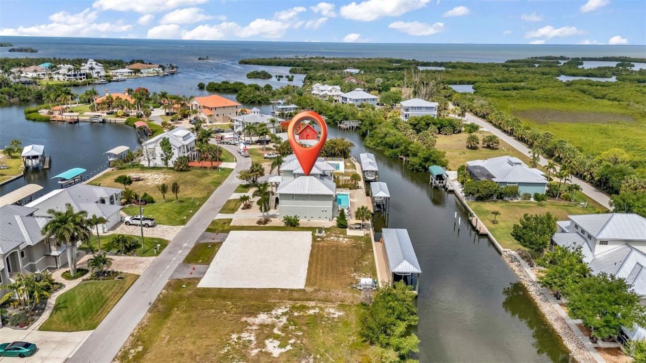 24216 Yacht Club Boulevard, Punta Gorda, FL 33955 Photo