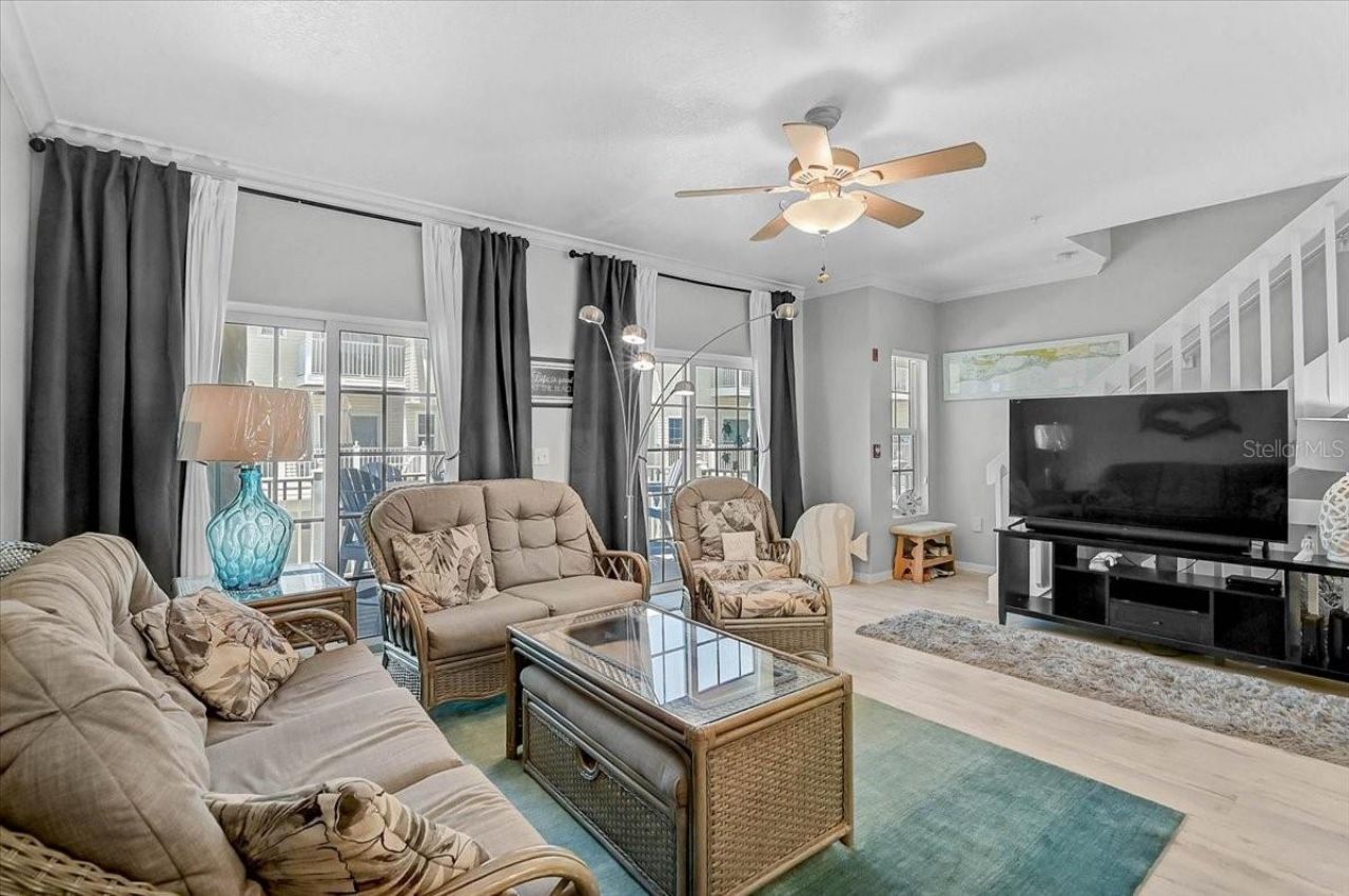 1423 Gulf Drive N, Bradenton Beach, FL 34217 Photo