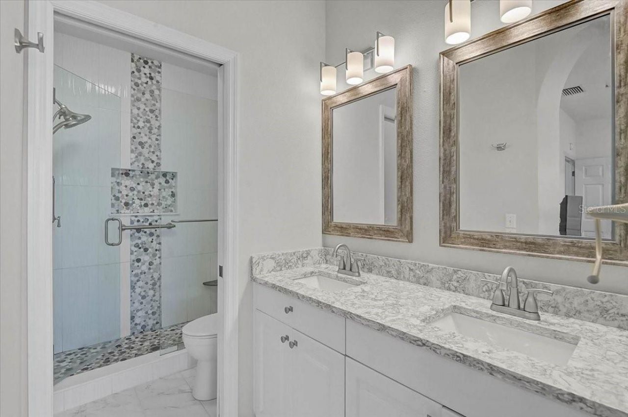 1423 Gulf Drive N, Bradenton Beach, FL 34217 Photo