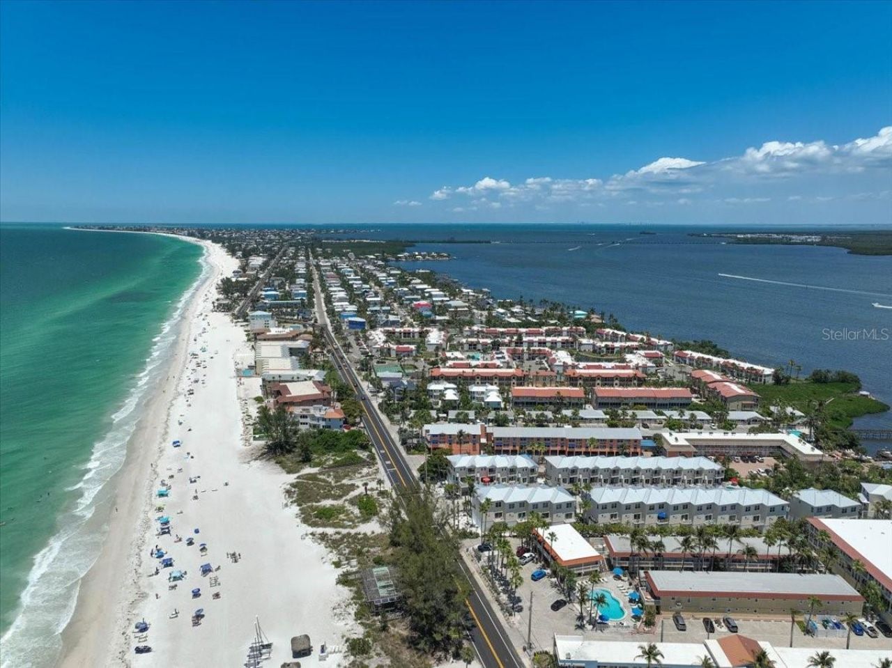 1423 Gulf Drive N, Bradenton Beach, FL 34217 Photo