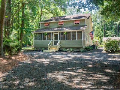 2627 Starfish Drive, Johns Island, SC 29455