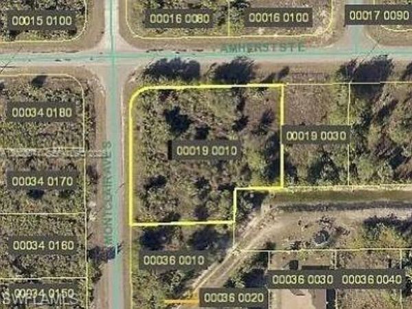 523 Montclair ave s , Lehigh Acres, FL 33974