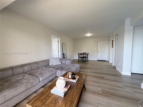 8240 SW 210th St , Unit 302, Cutler Bay, FL 33189