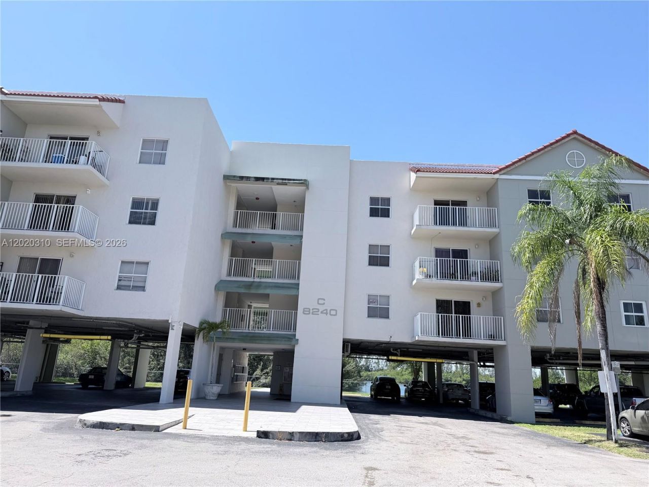 8240 SW 210th St , Unit 302, Cutler Bay, FL 33189 Photo