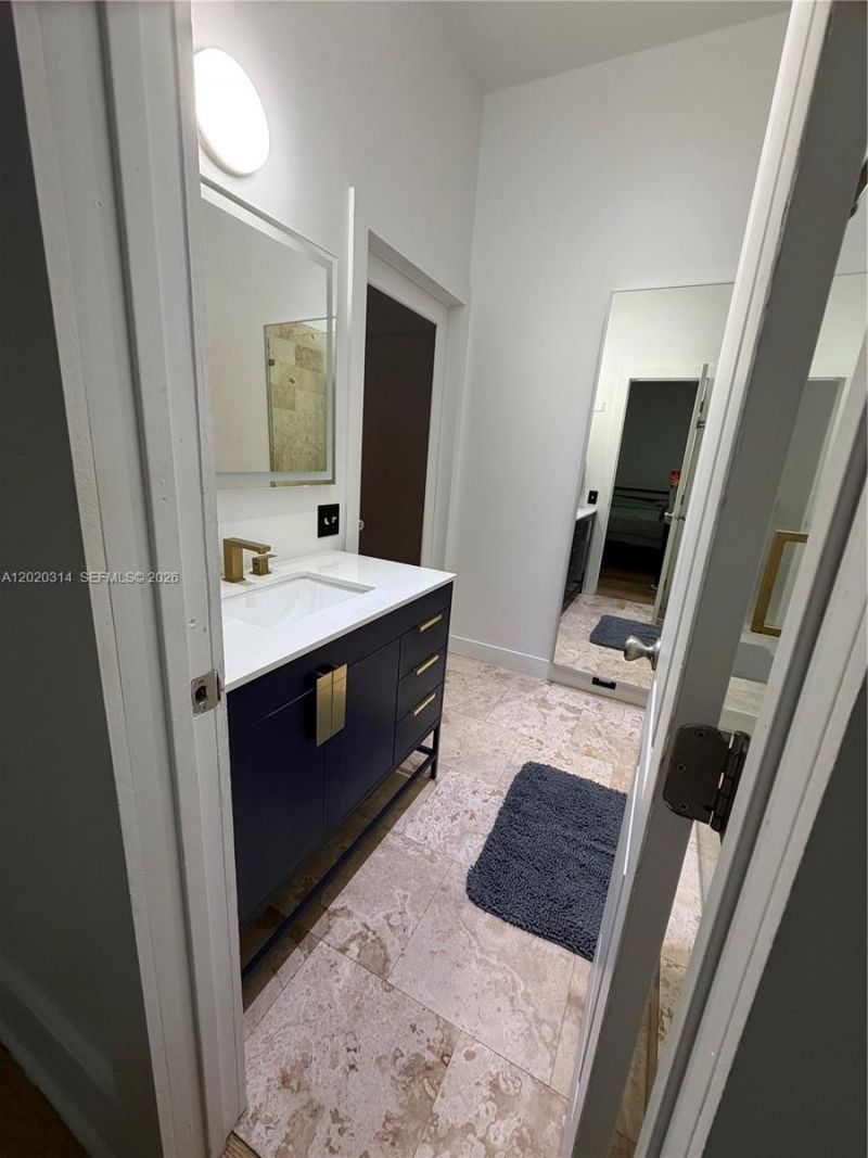 27 NE 49th St , Miami, FL 33137 Photo