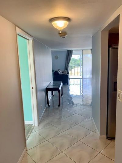 6400 NW 2nd Avenue, Unit 417, Boca Raton, FL 33487 Photo