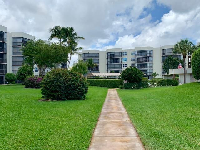6400 NW 2nd Avenue, Unit 417, Boca Raton, FL 33487 Photo
