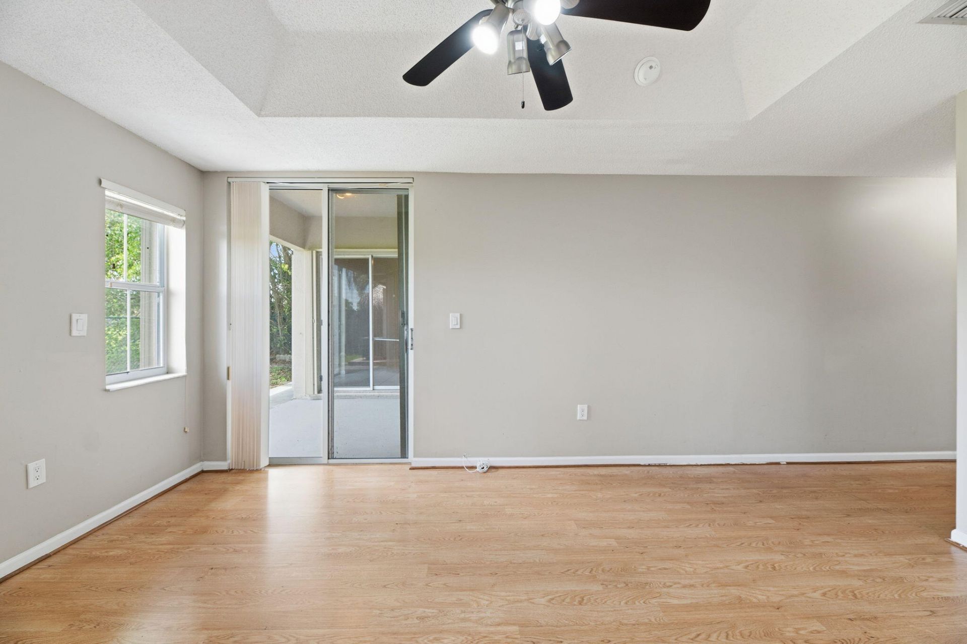 345 W Cypress Cove Circle, Davie, FL 33325 Photo