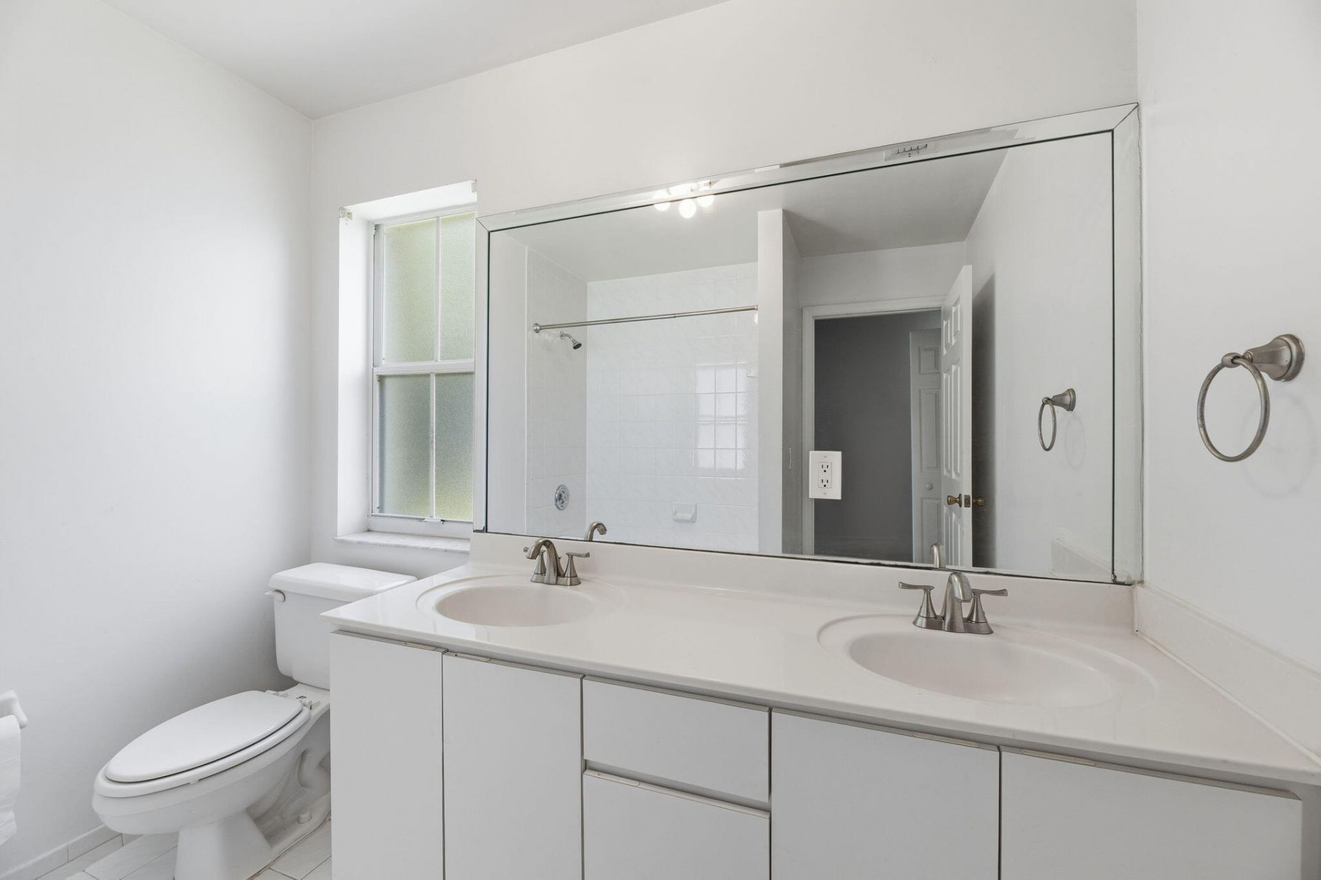 345 W Cypress Cove Circle, Davie, FL 33325 Photo