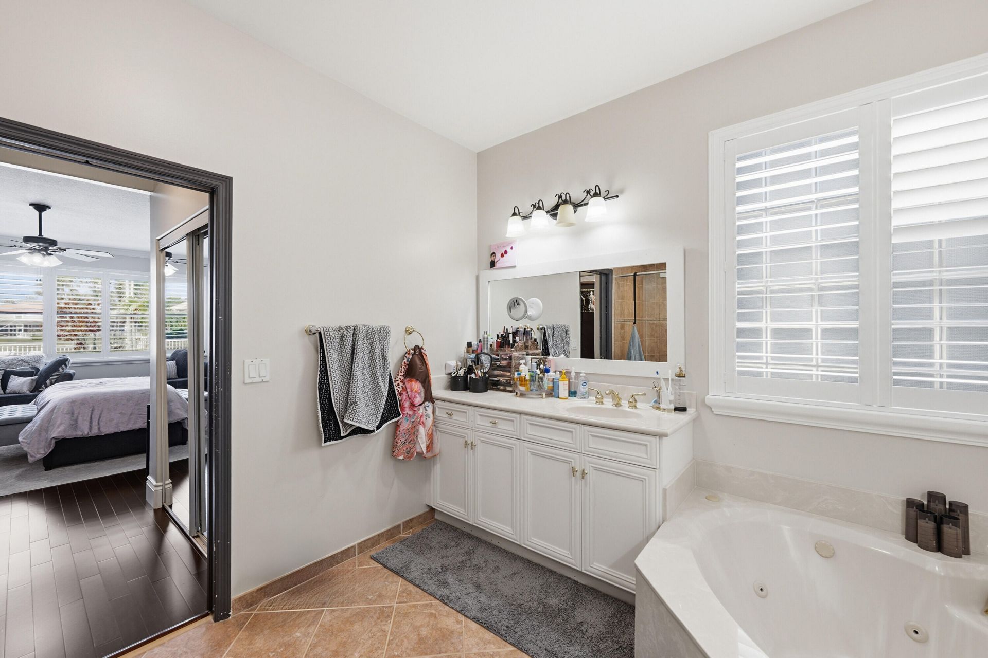 5947 NW 54th Circle, Coral Springs, FL 33067 Photo