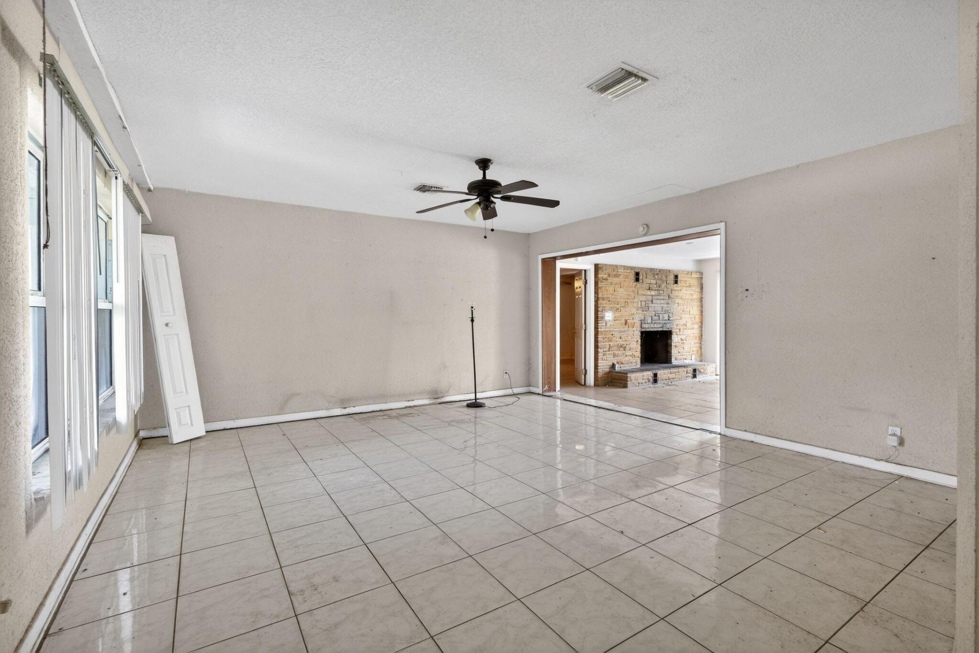 1307 NW 15th Place, Fort Lauderdale, FL 33311 Photo