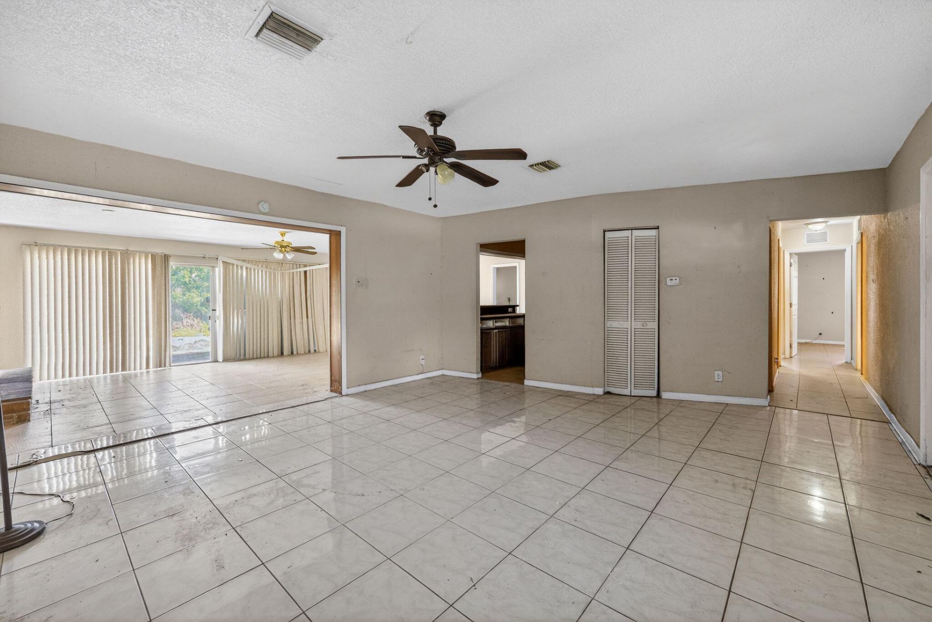 1307 NW 15th Place, Fort Lauderdale, FL 33311 Photo