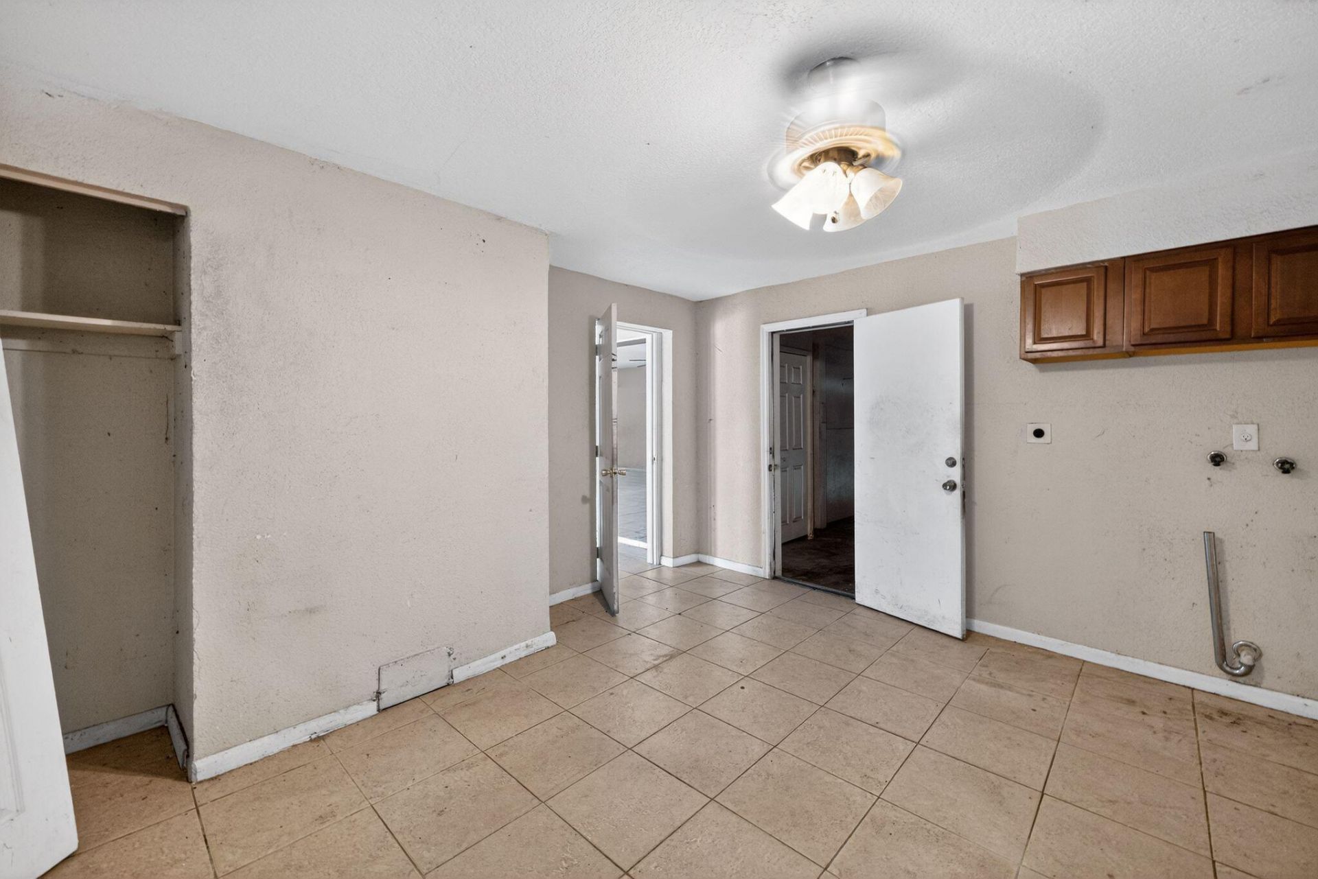 1307 NW 15th Place, Fort Lauderdale, FL 33311 Photo