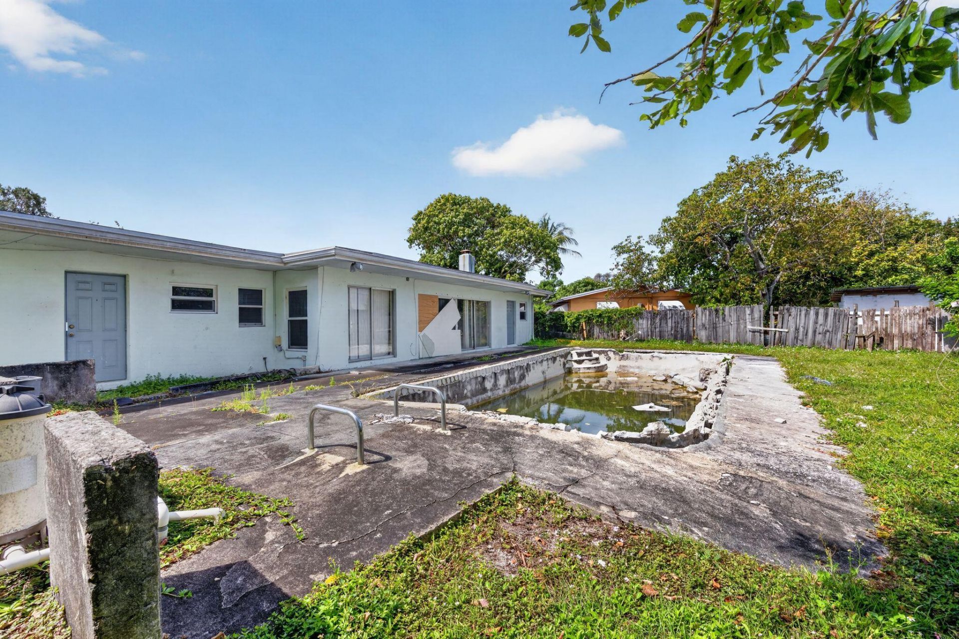 1307 NW 15th Place, Fort Lauderdale, FL 33311 Photo