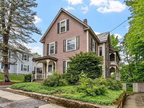 15 Winter St., Leominster, MA 01453