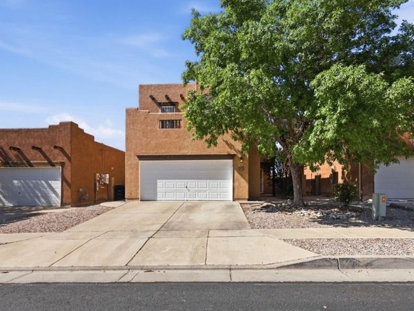 11627 Terra Bella Lane SE, Albuquerque, NM 87123