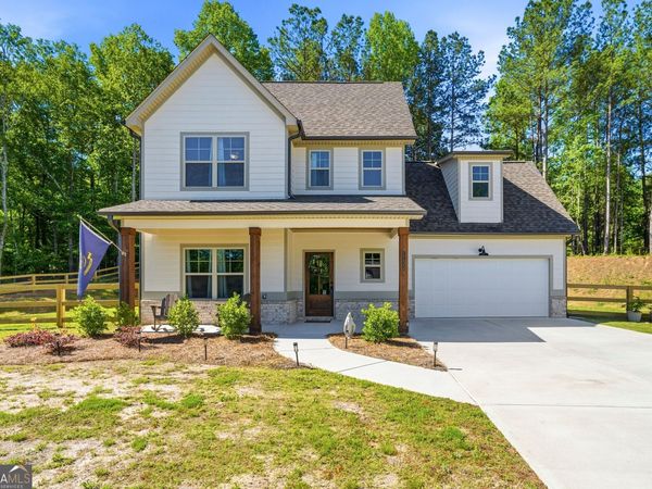 1135 AWENASA Drive, Villa Rica, GA 30180