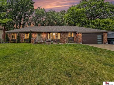 8732 N 52 Avenue , Omaha, NE 68152