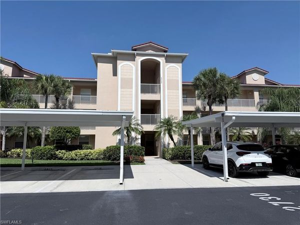 2730 Cypress Trace CIR , Unit 2837, NAPLES, FL 34119