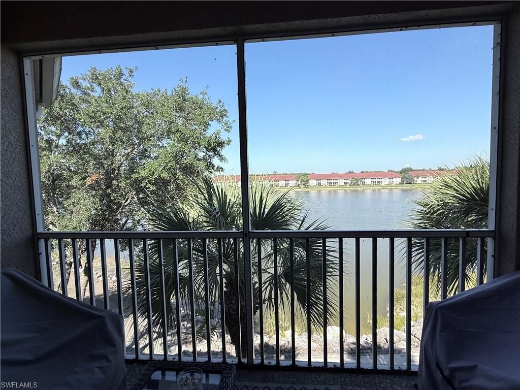 2730 Cypress Trace Cir, Unit 2837, Naples, FL 34119 Photo