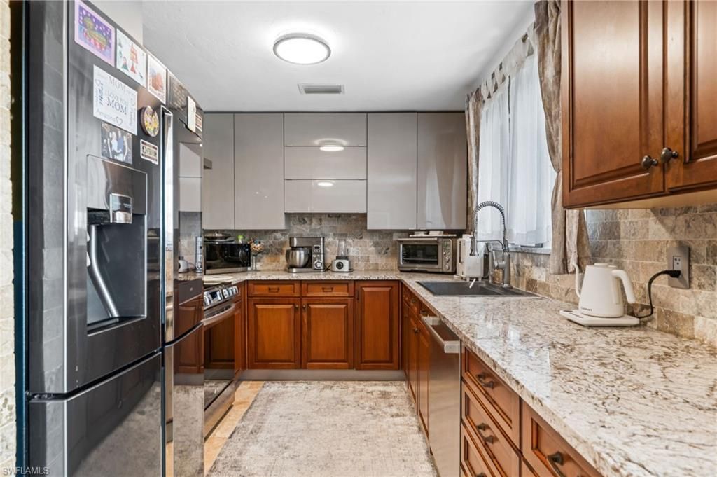 38 Willoughby Dr, Naples, FL 34110 Photo