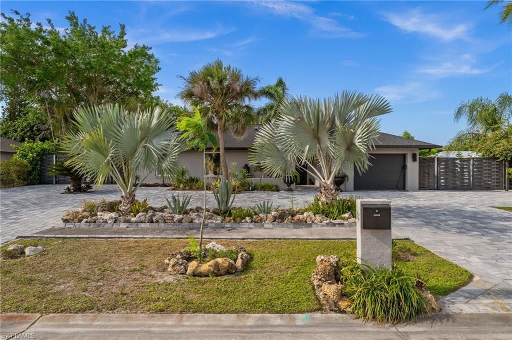 38 Willoughby Dr, Naples, FL 34110 Photo