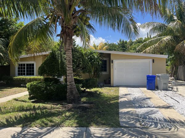 4331 NE 18th Avenue, Pompano Beach, FL 33064