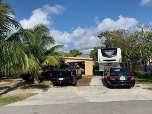 4331 NE 18th Avenue, Pompano Beach, FL 33064