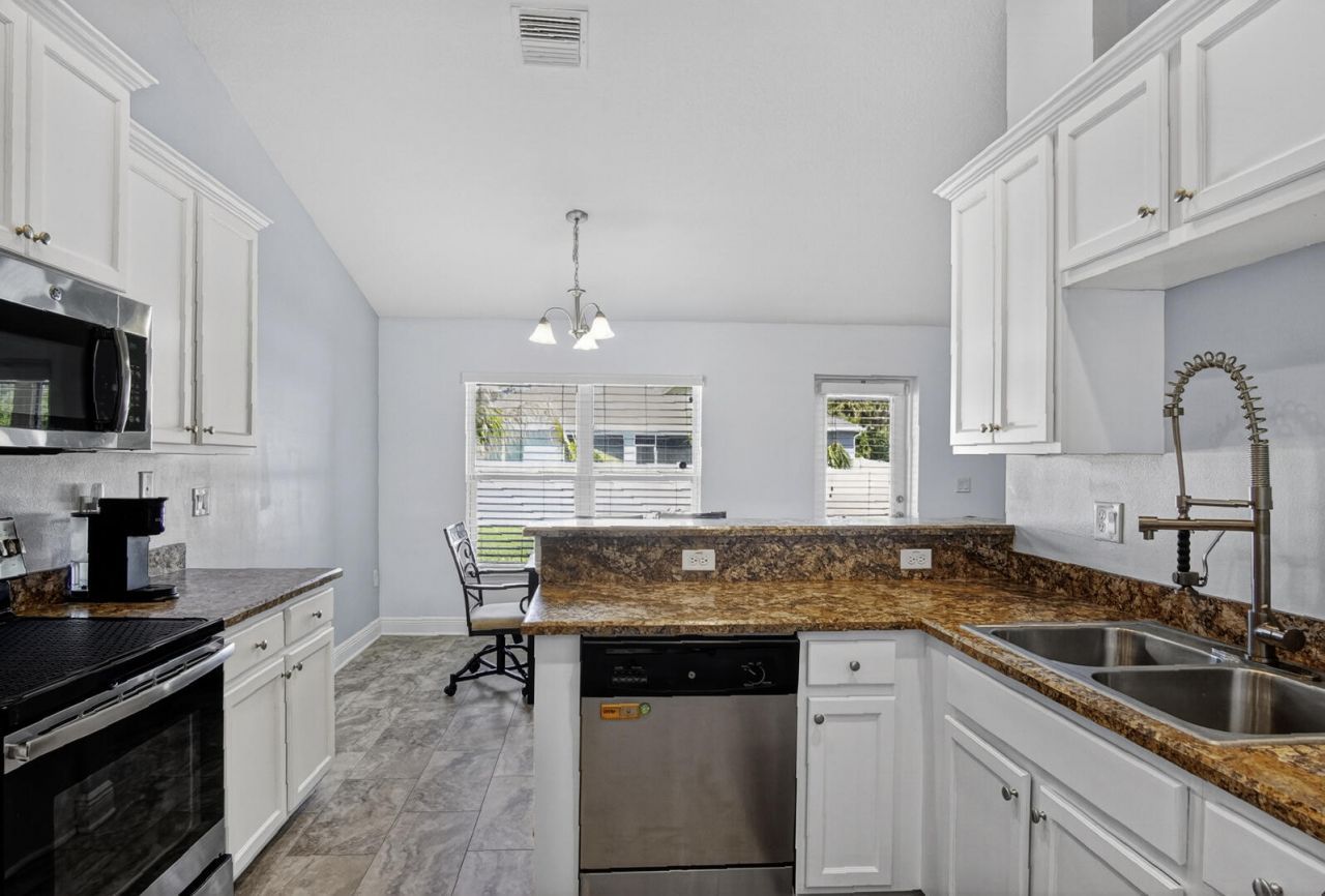 1991 SW Diamond Street, Port Saint Lucie, FL 34953 Photo