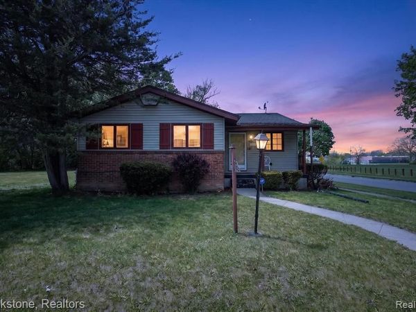 3921 Kellar Avenue, Flint, MI 48504