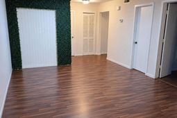 6002 Village Creek Drive  photo 4