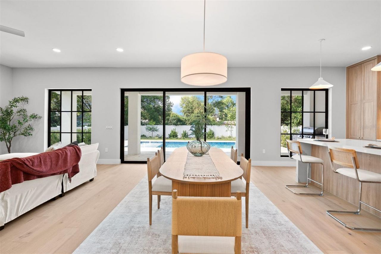 113 W Evans Street, Orlando, FL 32804 Photo