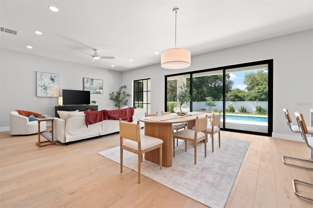 113 W Evans Street, Orlando, FL 32804 Photo