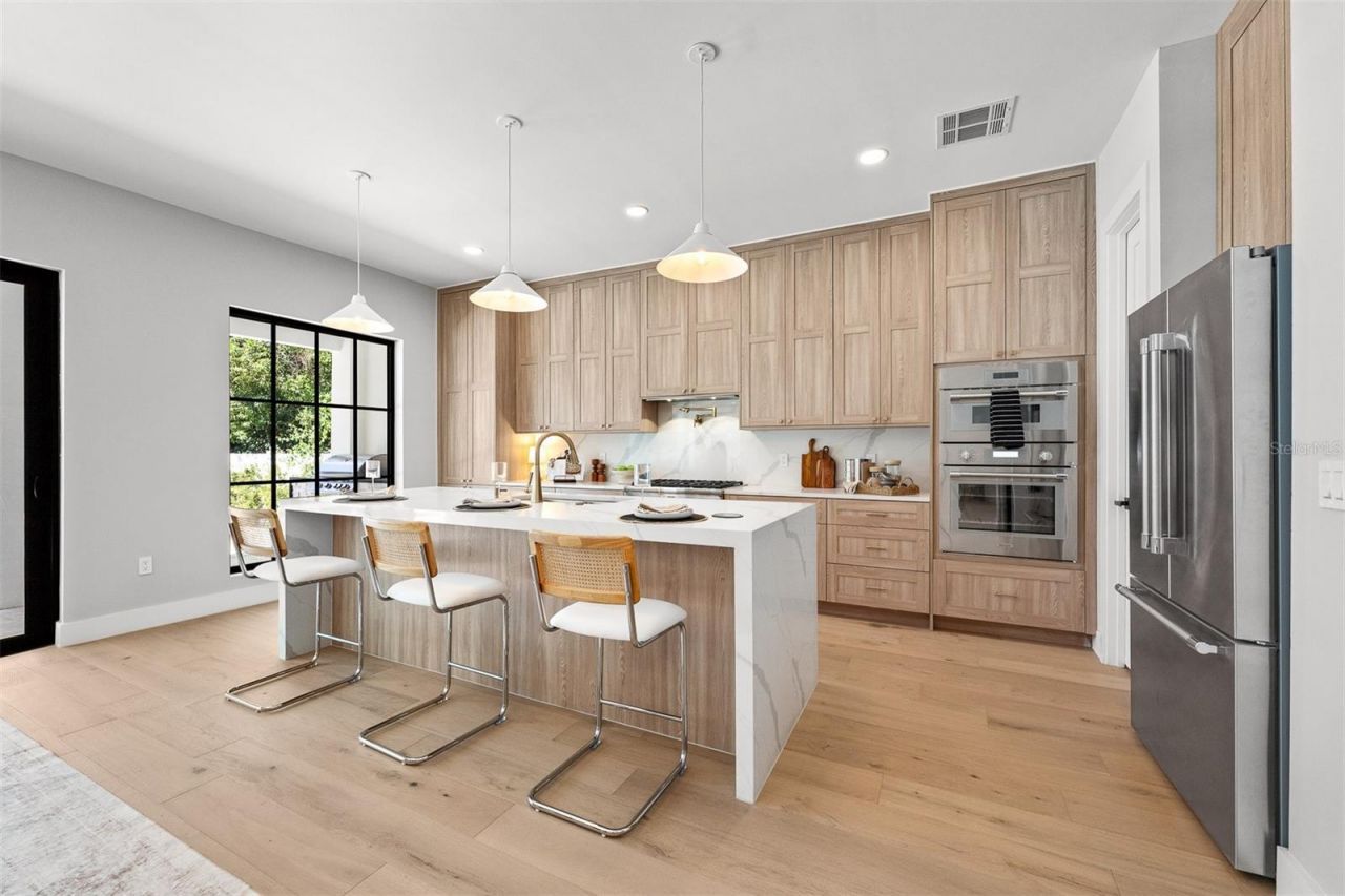 113 W Evans Street, Orlando, FL 32804 Photo