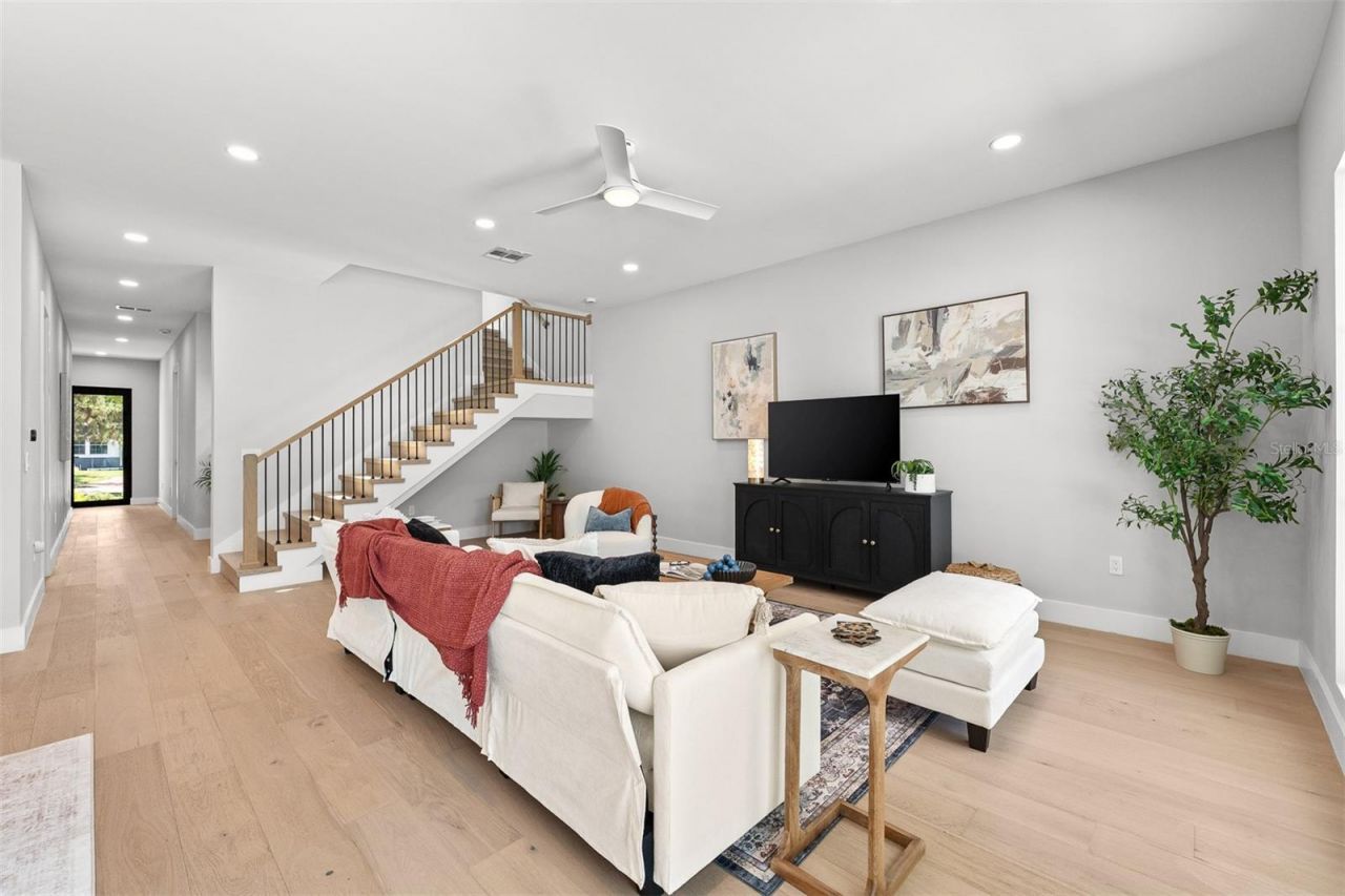 113 W Evans Street, Orlando, FL 32804 Photo