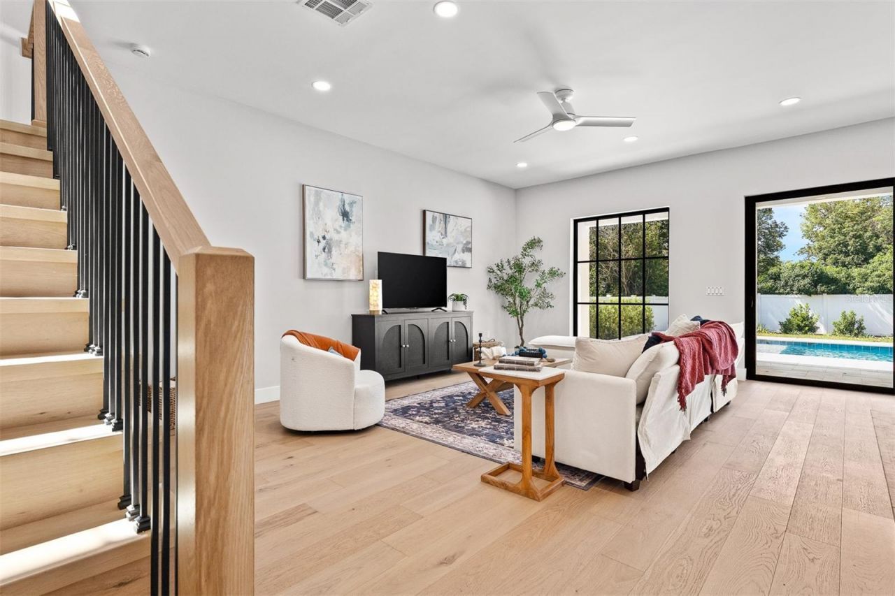113 W Evans Street, Orlando, FL 32804 Photo
