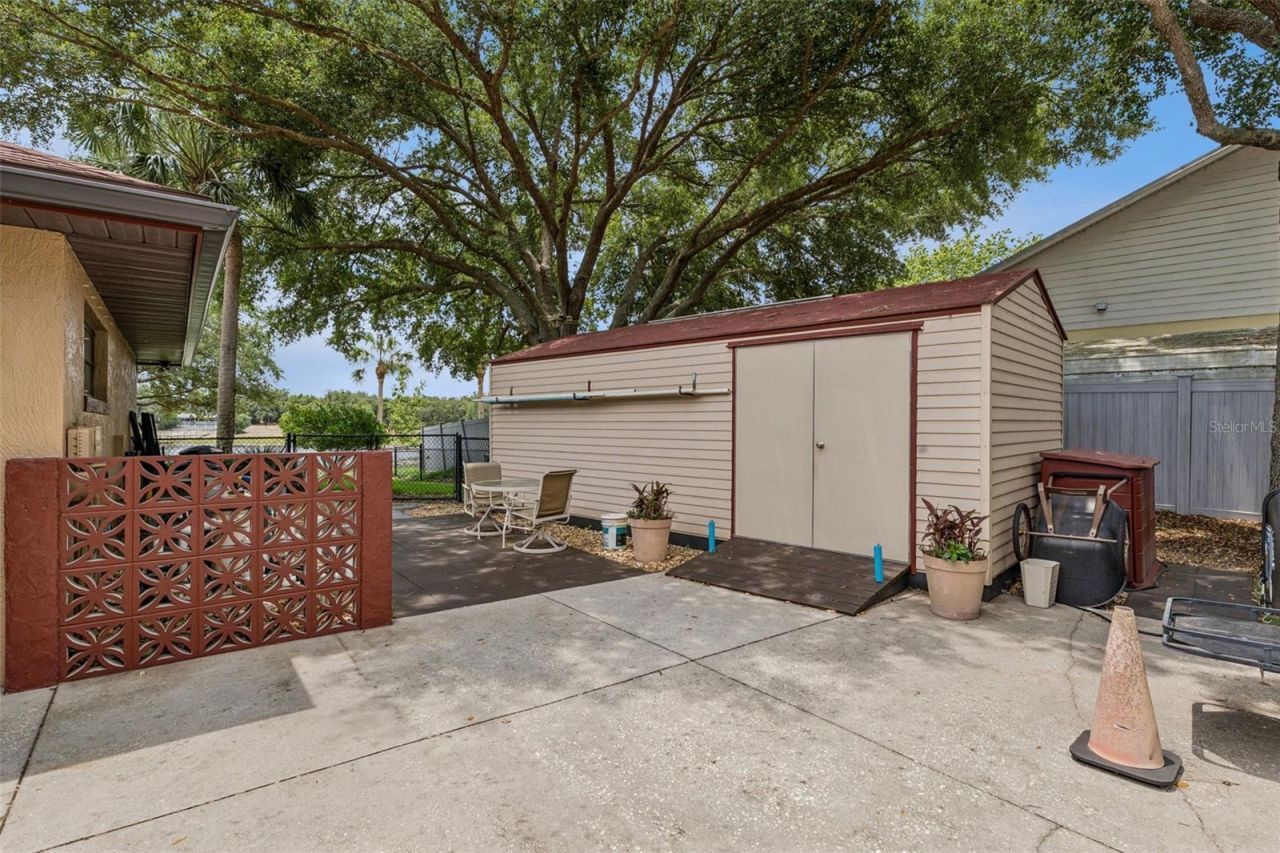 1041 Country Lake Circle, Lake Wales, FL 33898 Photo